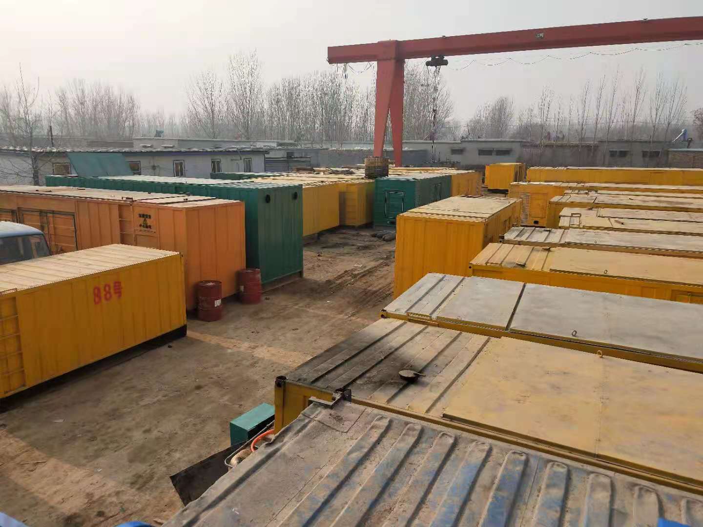 丹棱租赁发电机-灰尘、风沙对柴油发电机组造成哪些不良影响？