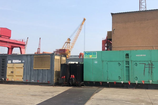 丹棱发电机出租空气滤清器的清洁频率是多少？