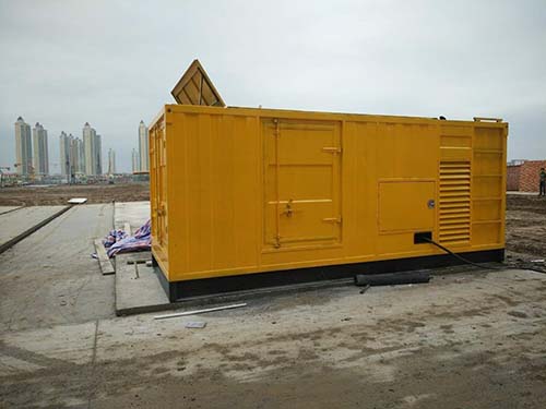 丹棱合同中关于乙方责任导致工期延误的赔偿标准应该如何制定？